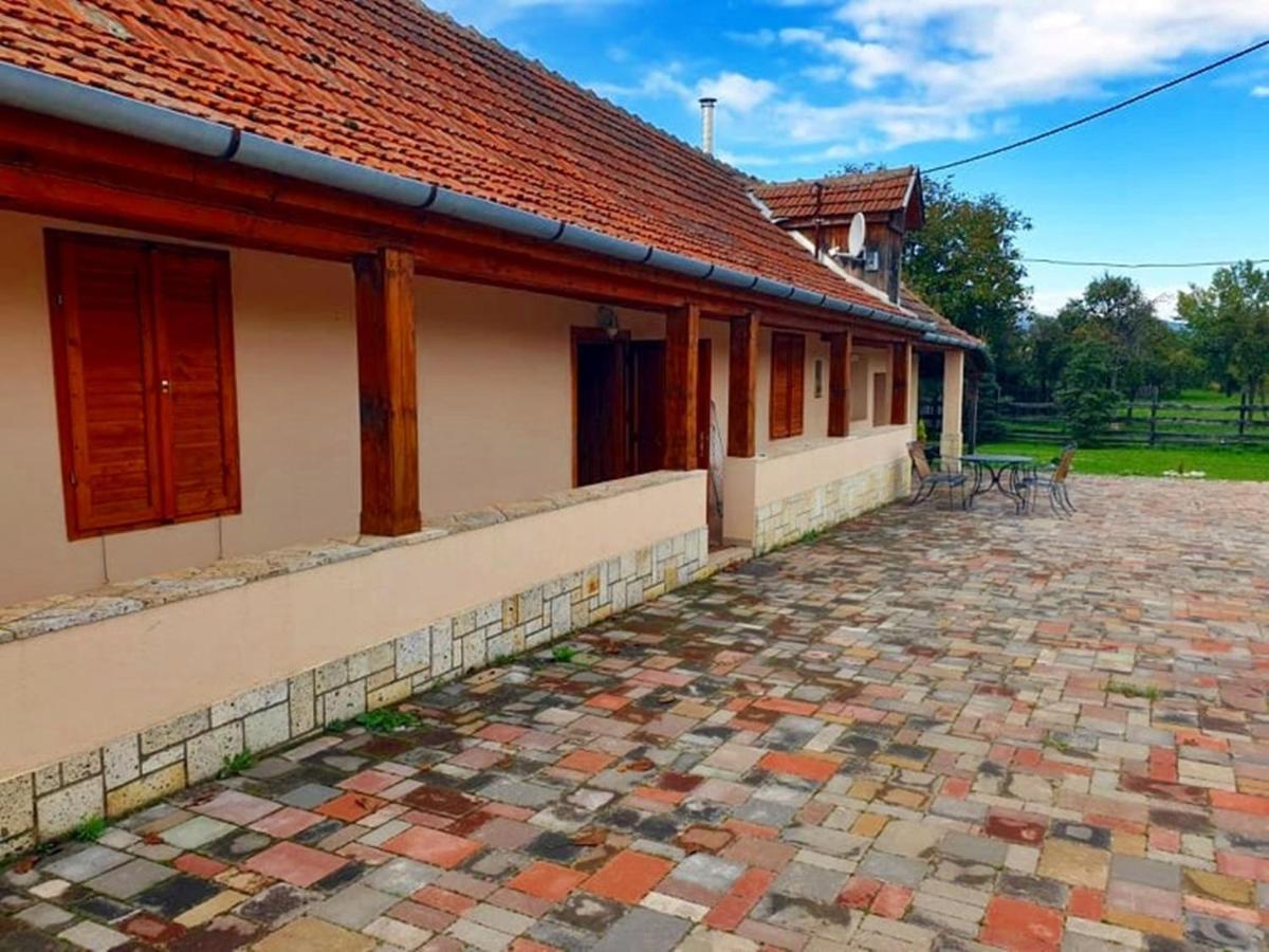 Апартаменты Hegyalja Vendeghaz Tolcsva Экстерьер фото